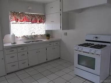 $3,200 / 3br - 1601ft2 - 3BEDx2BATH 1,601 sf Garage &amp; Laundry in El Sereno Cozy 3 Bedroom (El Sereno)