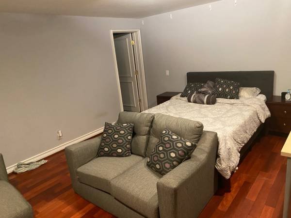 $2,795 Guest unit / Private suite -in the Hills (Beverly Hills PO)
