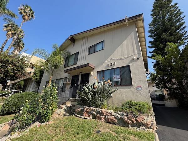 $1,600 / 1br - 600ft2 - Koreatown One-Bedroom Apartment (Koreatown)