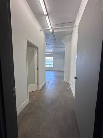 $2,250 / 1200ft2 - Creative Space/ Work Office!! (Downtown Los Angeles Arts District) (Los Angeles)