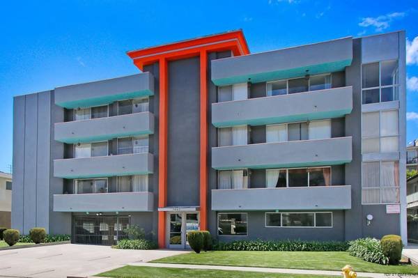 $3,950 / 2br - 1141ft2 - Beverly Hills 2 Bedroom Balcony Stainless Steel Appliances Black Friday Special! (Beverly Hills / Beverlywood)