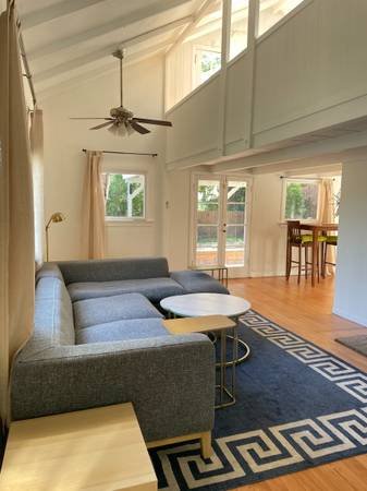 1br - 800ft2 - Hollywood Hills Cottage - Short Term Rental