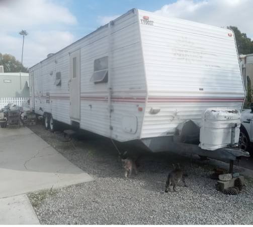 SEEKING 37-FOOT LIVE-IN TRAILER SPACE (ANY LOCATION CLOSER TO ORANGE COUNTY)