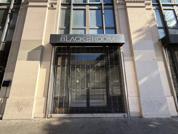 $2,300 / 1000ft² - Excellent Commercial Space Ready for Any Retail Business in a Busy Area - R3 (LOS ANGELES, CA)