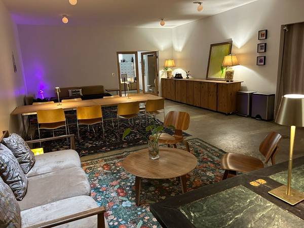 $50 Beautiful Chinatown Event Space &amp; Meeting Rooms (Chinatown/Downtown)