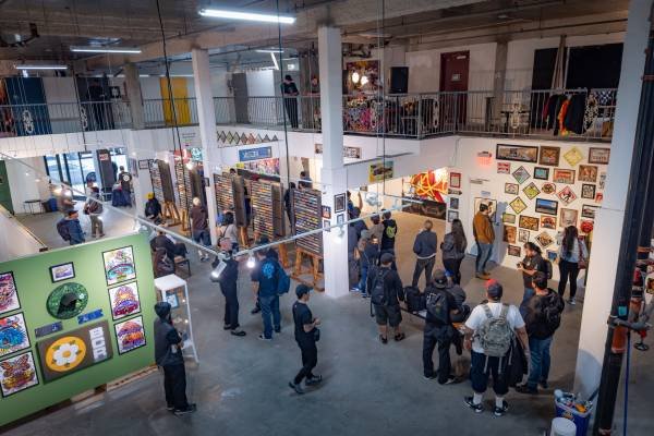 $1,400 / 470ft² - Find Community! Big Art Studio Above Art Gallery (Downtown Los Angeles)