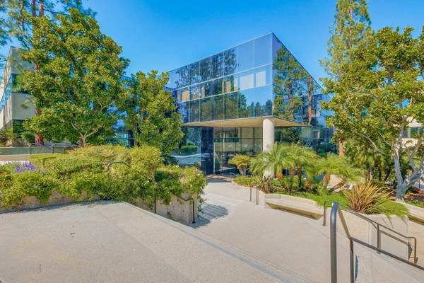 $1,206 / 134ft² - Your Ideal Office Suite – Call Today! (Calabasas - Hidden Hills - Woodland Hills - Agoura Hills)