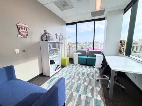 Executive Window Office, Tour Before It's Gone! (Burbank, CA)