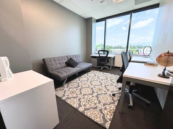 Get up to 35% off this private office space! (Burbank, CA)