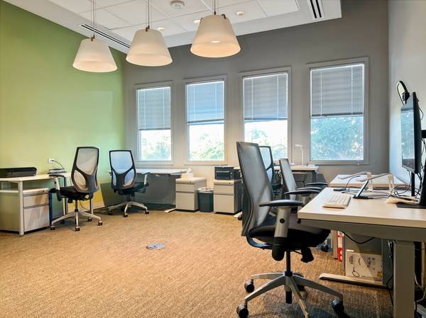 $391 Desk Goals, Beach Souls — Modern Workspace by the Waves (Santa Monica)