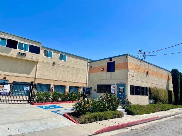 SELF STORAGE &amp; RV &amp; BOAT PARKING AVAILABLE 50% OFF 4 MONTHS (WHITTIER)