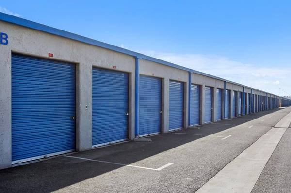 See Why US Storage Centers is the Best in the Area !!! (Torrance)