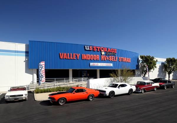 Valley Indoor RV Storage - Cars and trailers too! (20701 PLUMMER ST. CHATSWORTH, CA)