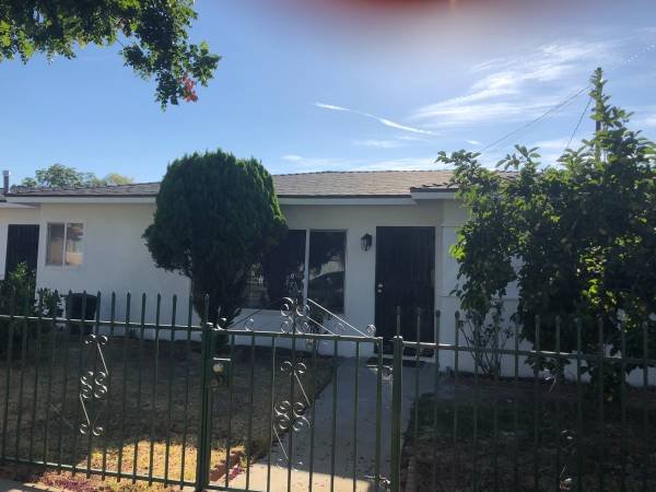 $750 / 130ft2 - Private Room &amp; Shared Bathroom For Rent (Rosemead, CA)