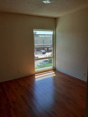 $1,000 / 2br - Room Available (Atwater)