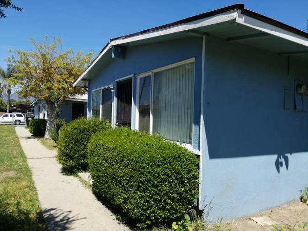 $850 Rental Room, share bathroom, no laundry (Pomona)