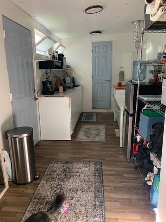 $1,250 Private Studio with yard (San Pedro)