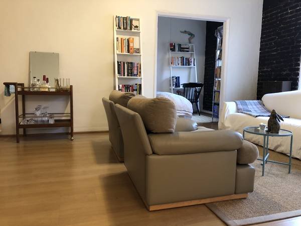 $2,400 for a 1-bedroom - Silver Lake - Cozy Jr 1 Bedroom - Sunset Junction (Silver Lake)