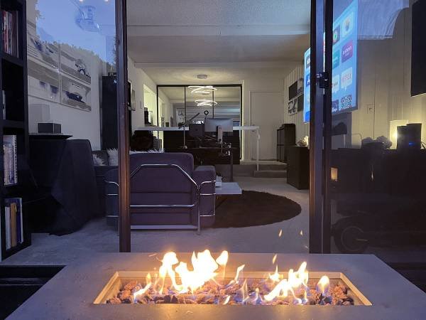 $1,990 for a 1-bedroom, 900 sq ft - Furnished 1-Bedroom Apartment Available in December