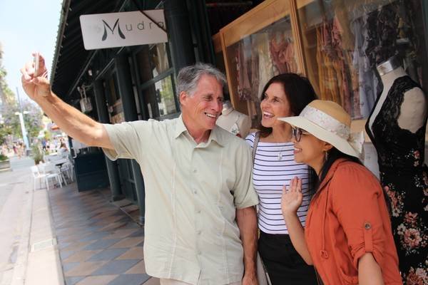 Have an Extra Room? Host a College Student from Abroad! (Santa Monica and West Los Angeles Area)