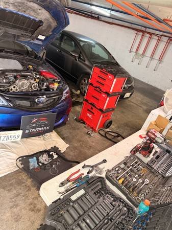 Mobile Mechanic in Los Angeles (Reseda)