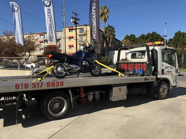 Fast and Reliable Towing in the San Fernando Valley, 24/7 Best Prices Guaranteed (Sunland, Sun Valley, Burbank, North Hollywood, Van Nuys)