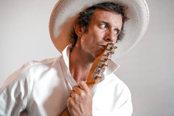 Singer Songwriter (Los Angeles)