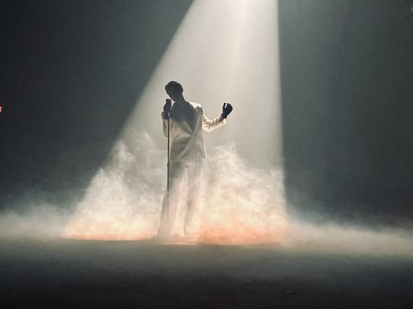 Special Video Deal $500 Professional 6k Camera/Lighting. DP (Los Angeles)