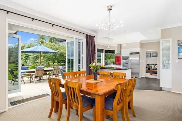 Real Estate Photography for Listings, Rentals, and Airbnb (Los Angeles)