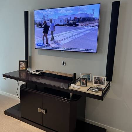 Handyman Services, Home Repairs, TV Mounts, Electrical, Plumbing, IKEA Assembly (Los Angeles)