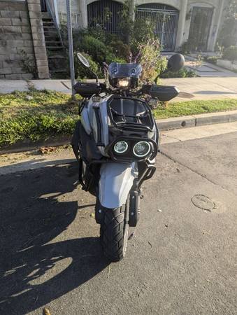 Gas Scooters 200cc for Weekly Rent (Los Angeles)