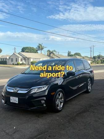$49 Local Special – Curbside LAX Pick-Up (Up to 10 Miles) (Los Angeles)