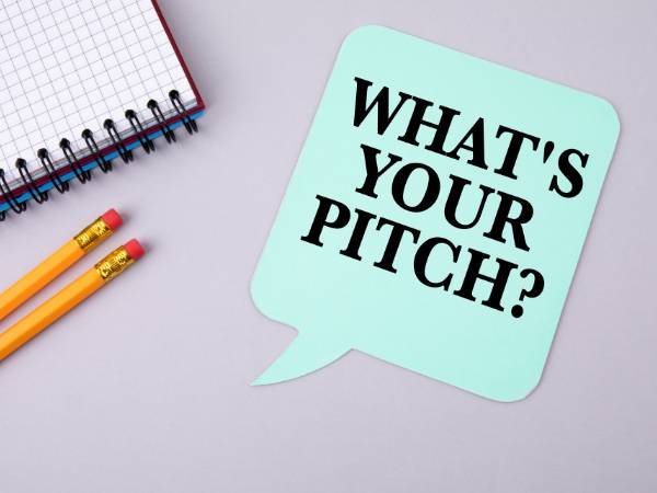 Pitch Deck Designer - Seasoned, Fast, Reliable (Los Angeles)