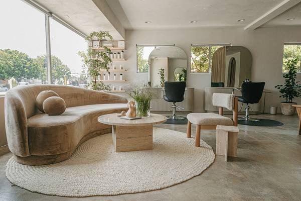 Salon Stylist Assistant Position in Mar Vista