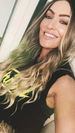 Swedish light touch massage (Pasadena)